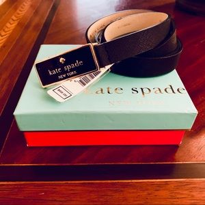 NWT Kate Spade ♠️ “In the Loop” Logo Belt Size M